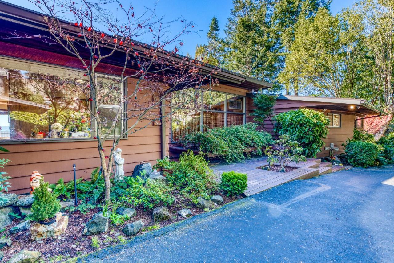 The Bridge And Balcony Villa North Bend Exterior photo