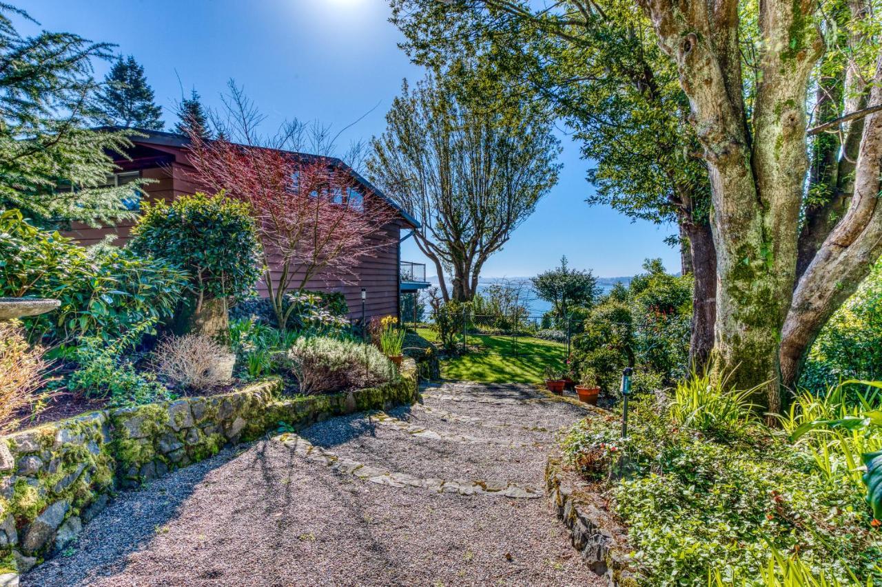 The Bridge And Balcony Villa North Bend Exterior photo